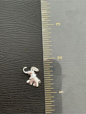 NEW 925 Peruvian Sterling Silver Lucky Elephant Pendant Charm 0.4, no Chain